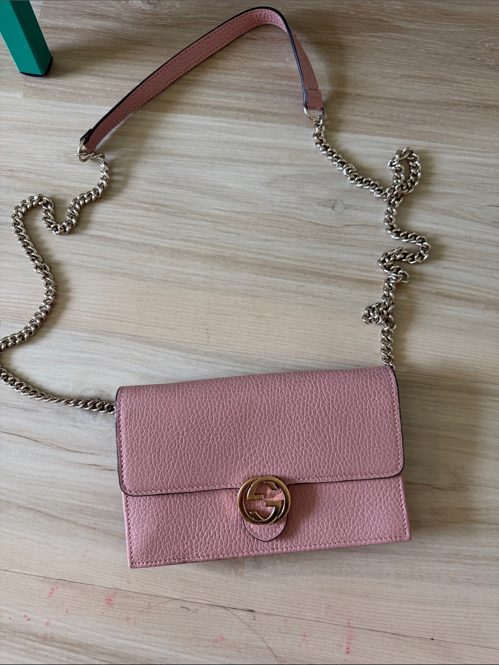 Gucci Dusty Pink Pebbled Leather Chain Crossbody Bag with Gold Hardware